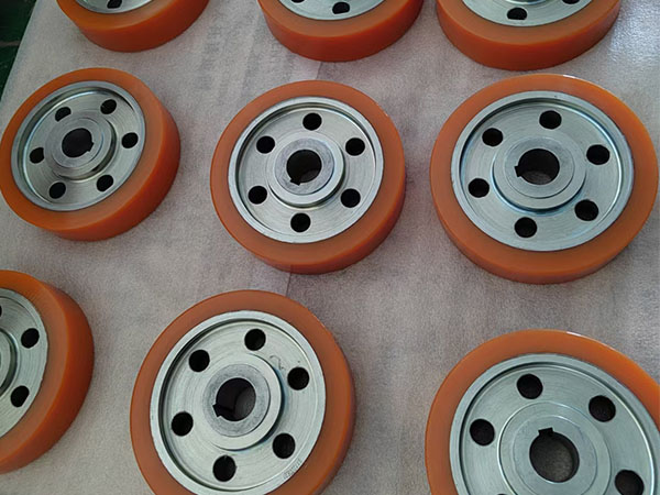  Vulkollan tread drive wheels