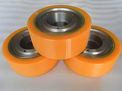 Poly caster wheel on aluminum